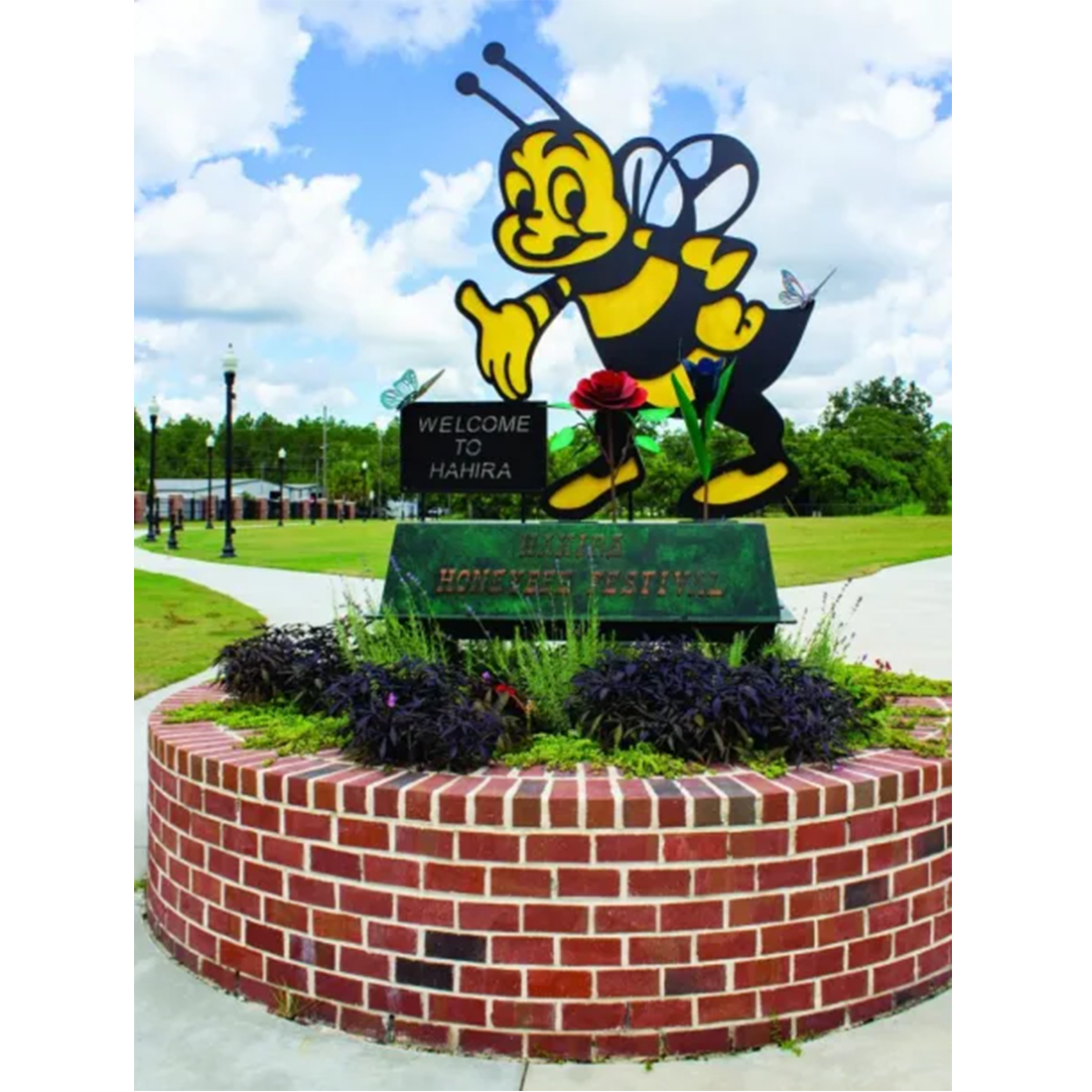 Hahira Ga Honey Bee Statue